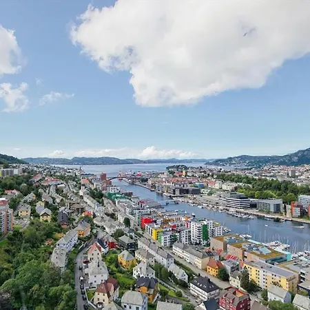 Cozy Modern With Stunning Views & Location 公寓 卑爾根